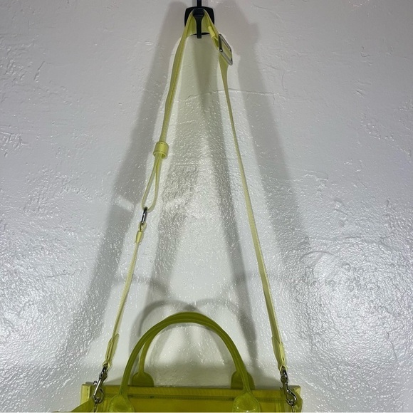 NWOT Marc Jacobs Small Traveler Mesh Tote - Bright Green SOLD OUT EVERYWHERE..!! - Picture 4 of 10